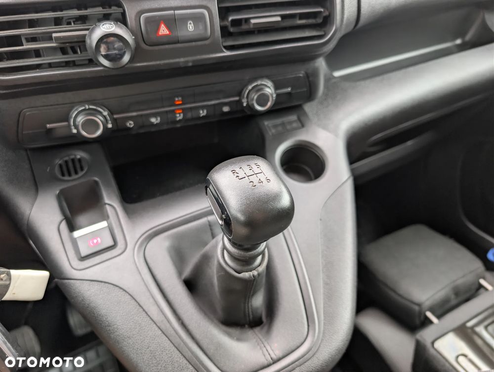 Opel Combo - 29