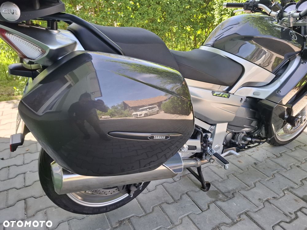 Yamaha FJR - 18