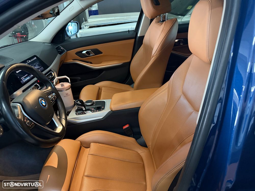 BMW 330 e Auto - 6