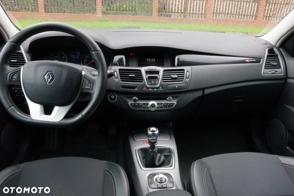 Renault Laguna 2.0 DCi FAP Dynamique - 14