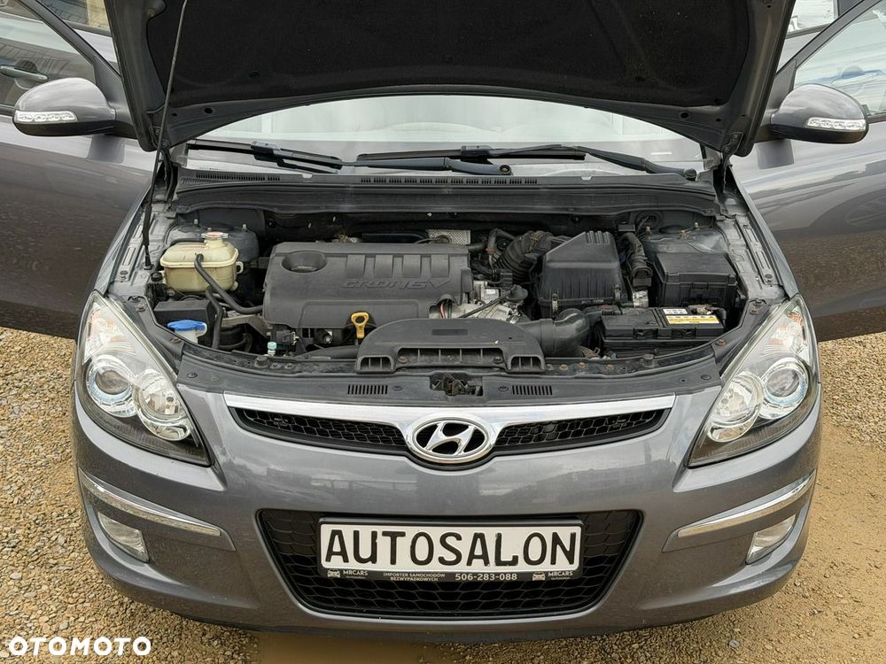 Hyundai i30 - 21