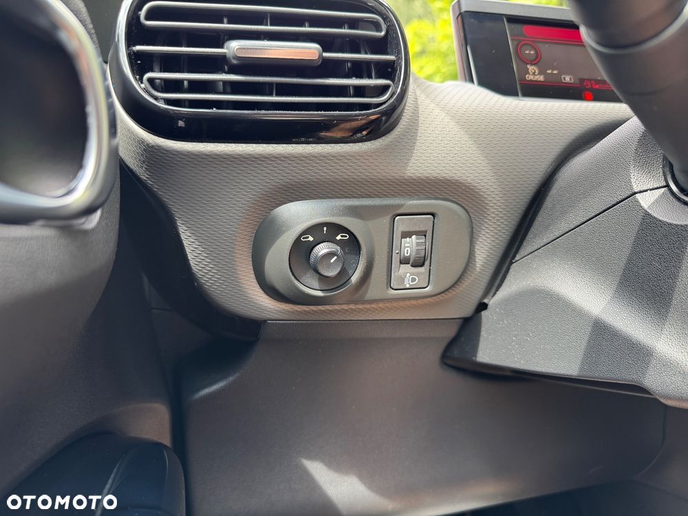 Citroën C4 Cactus 1.2 PureTech Feel Edition S&S - 22