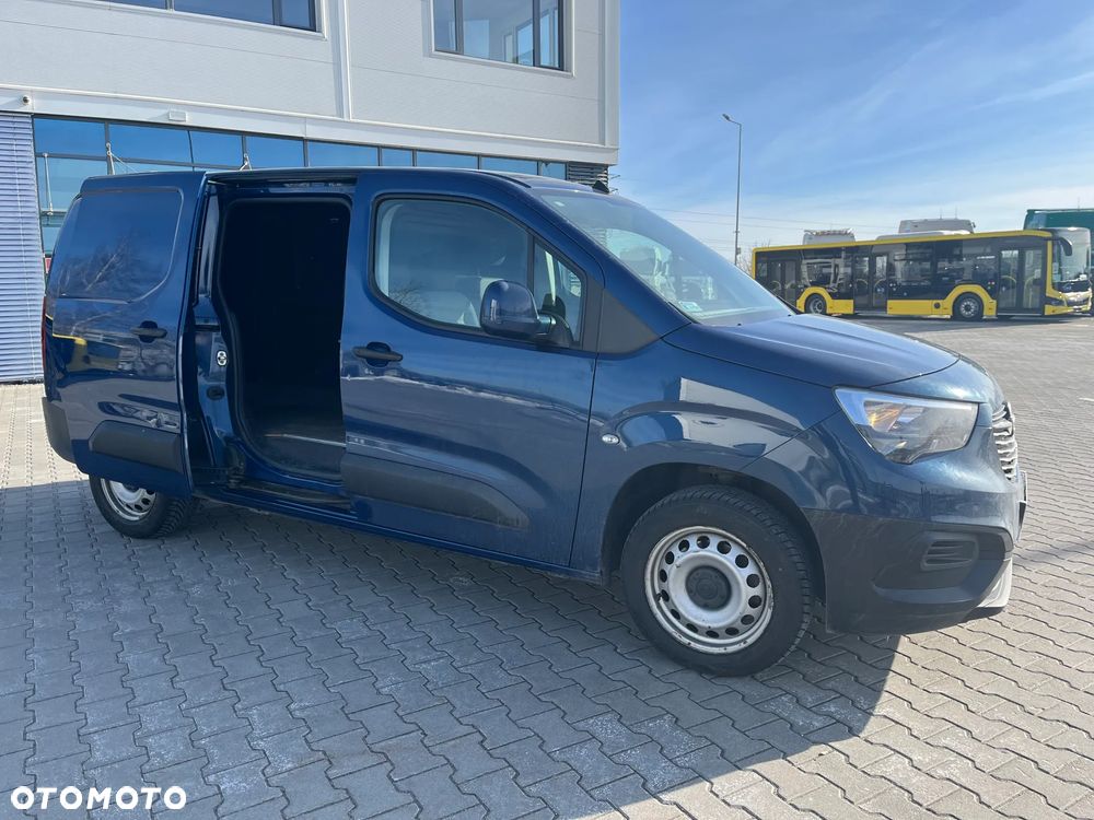 Opel COMBO - 13
