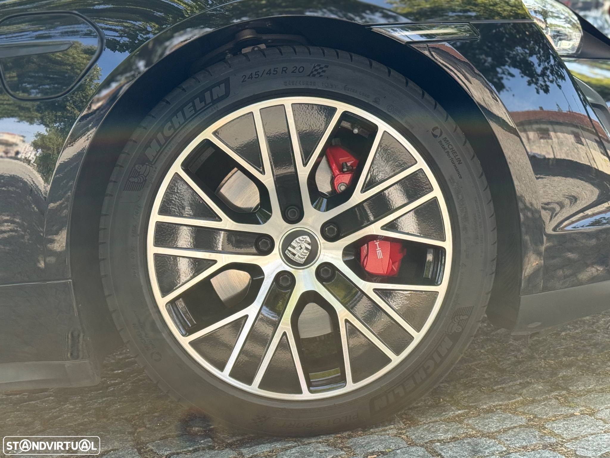 Porsche Taycan 4S - 3