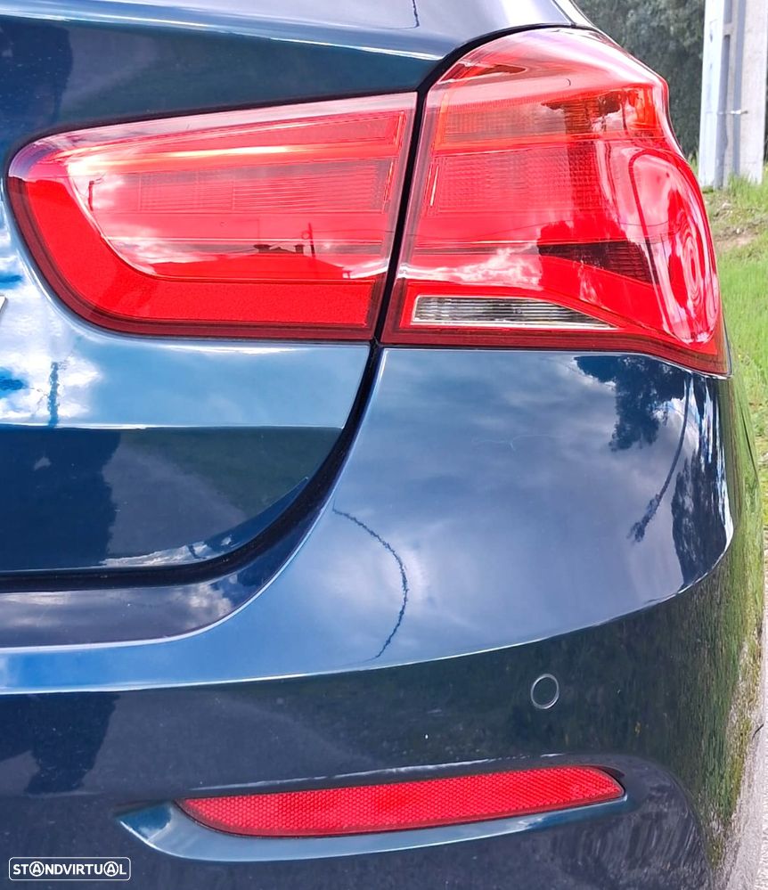 BMW 116 d Aut. Sport Line - 24