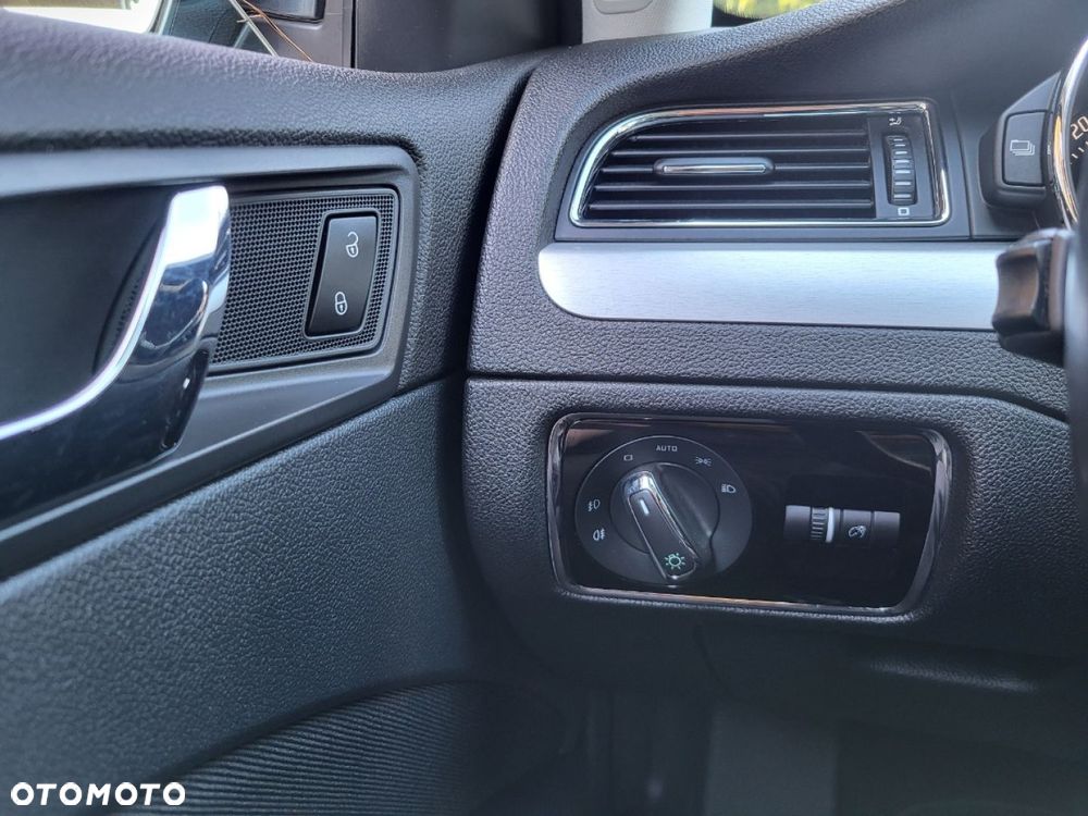 Skoda Superb - 38