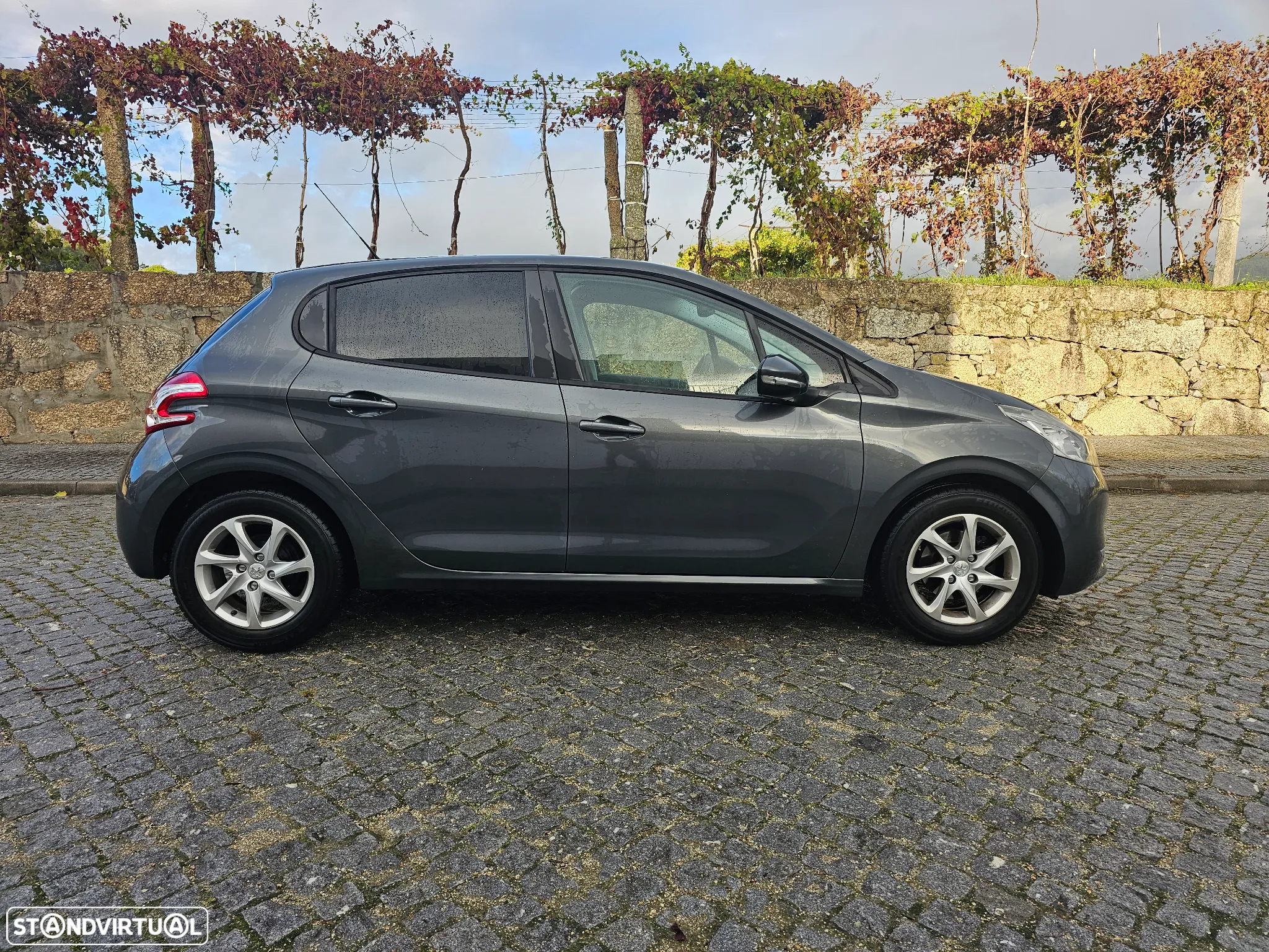 Peugeot 208 1.2 VTi Active - 5