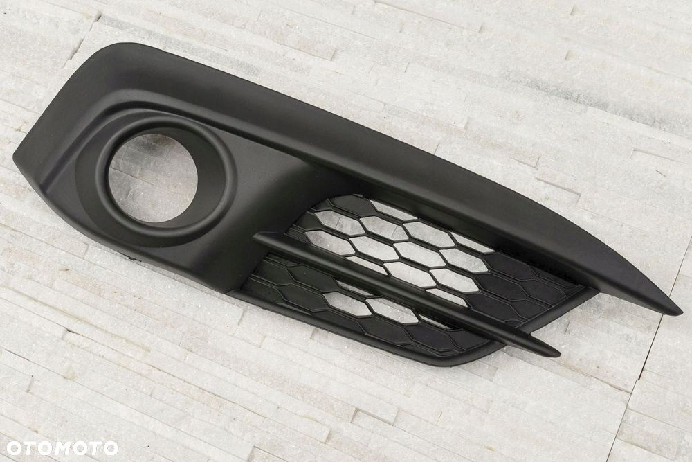 honda civic x 16-19 sedan kratka zaślepka halogenu przód prawa 71103tb - 8