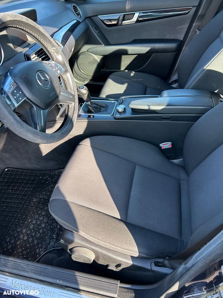 Mercedes-Benz C 180 (BlueTEC) d - 7