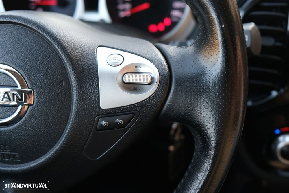 Nissan Juke 1.6 Acenta - 21