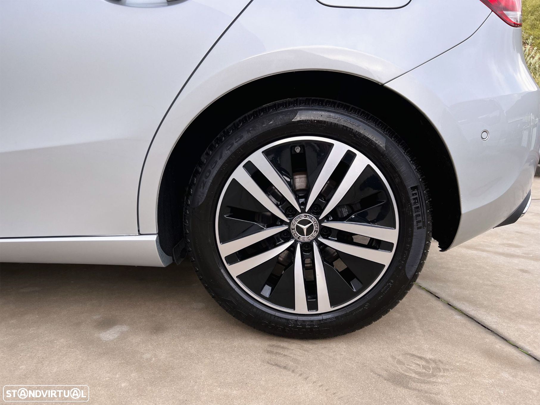 Mercedes-Benz A 180 d Progressive Aut. - 47