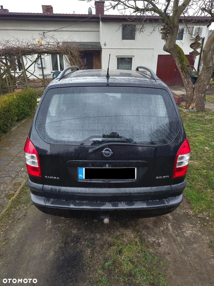 Opel Zafira 2.0 DTI - 7
