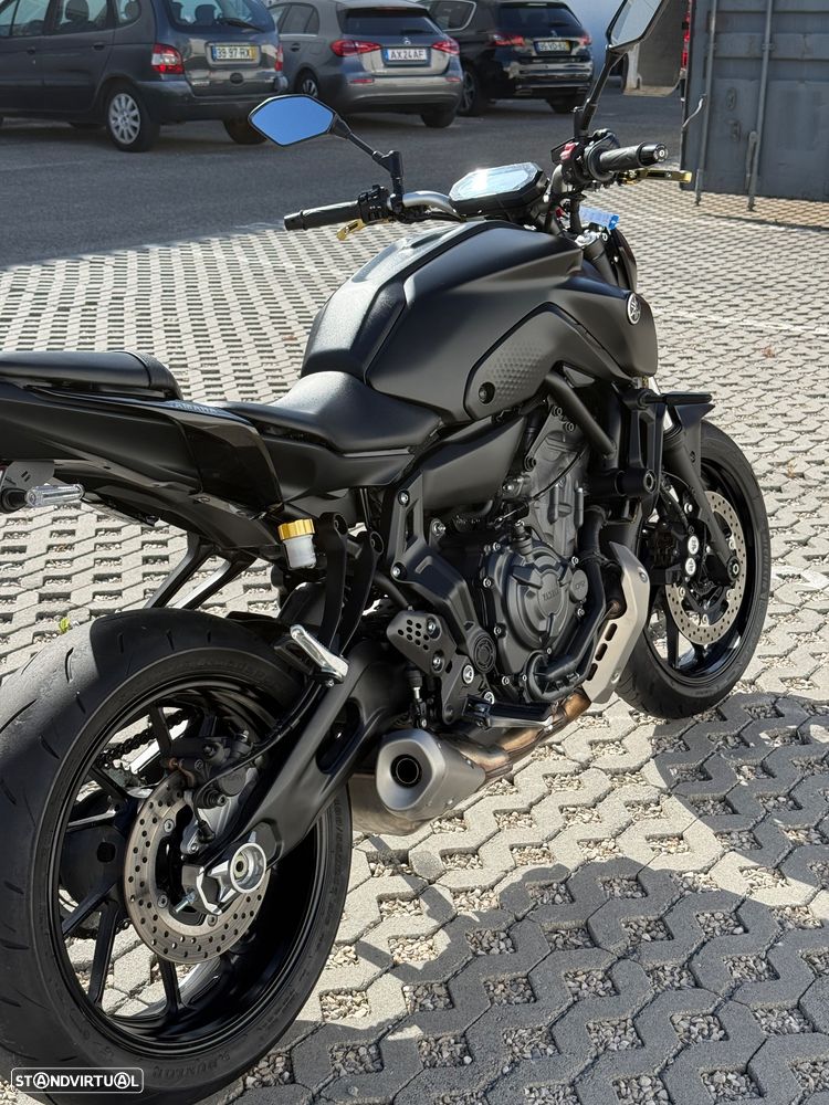Yamaha MT-07 - 7
