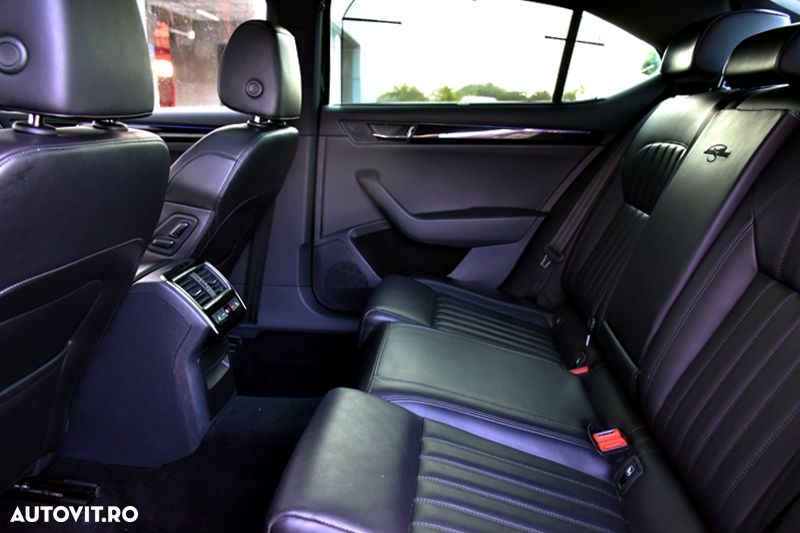 Skoda Superb 2.0 TDI DSG L&K - 19