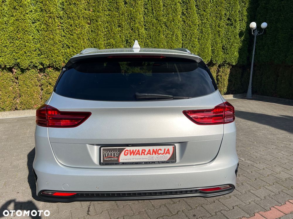 Kia Ceed - 35