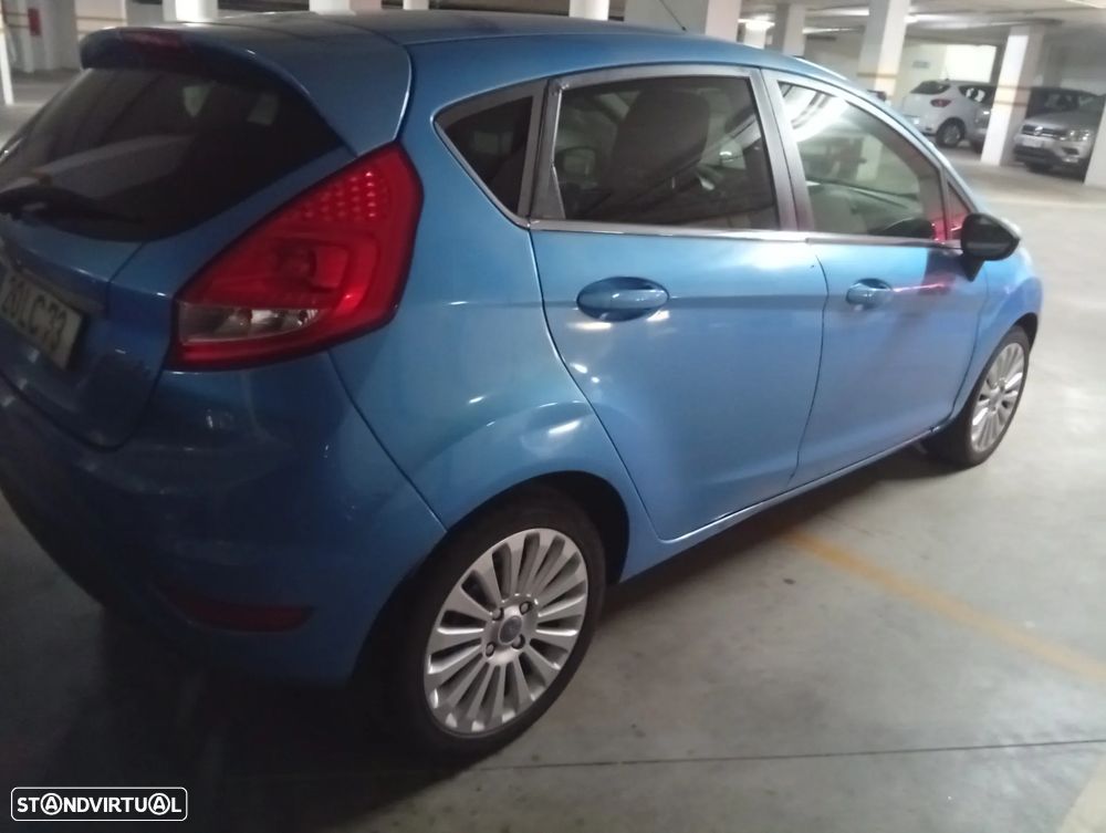 Ford Fiesta 1.4 TDCI Titanium - 13