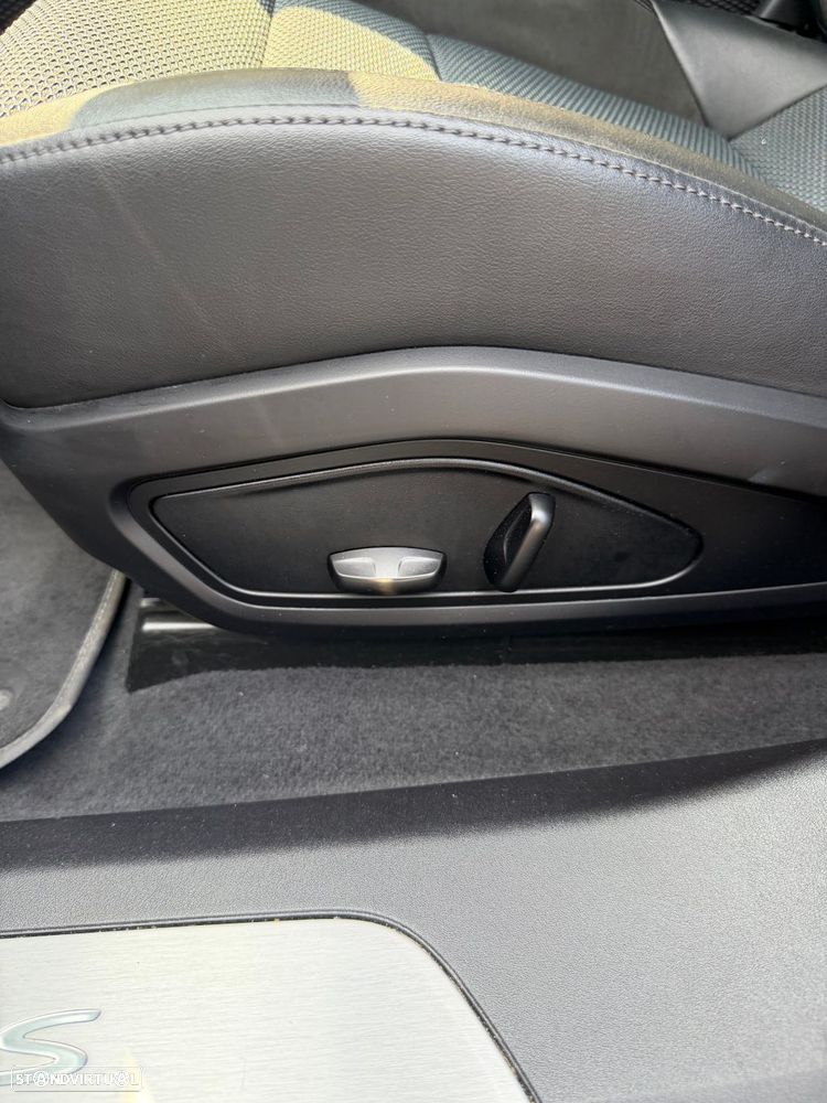 Porsche Taycan 4S Bateria Performance Plus - 20