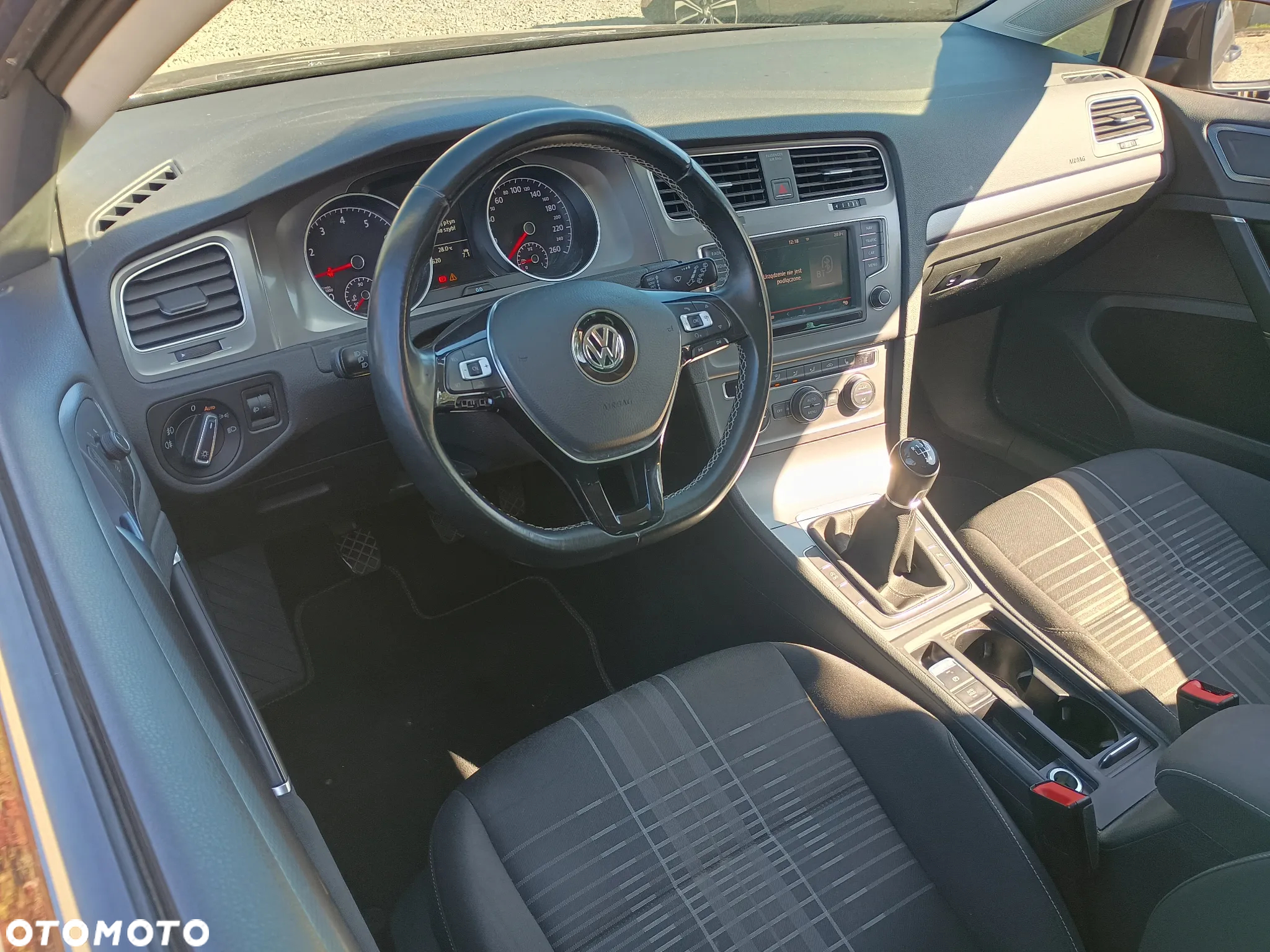 Volkswagen Golf 1.2 TSI BlueMotion Technology Cup - 9