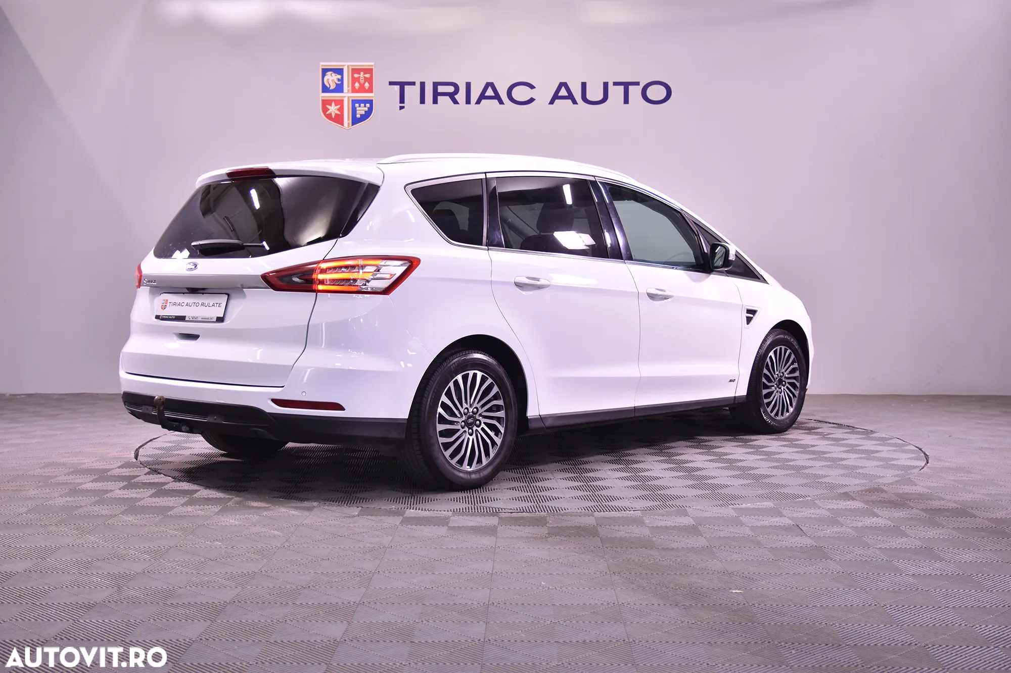 Ford S-Max 2.0 TDCi Powershift Titanium - 5