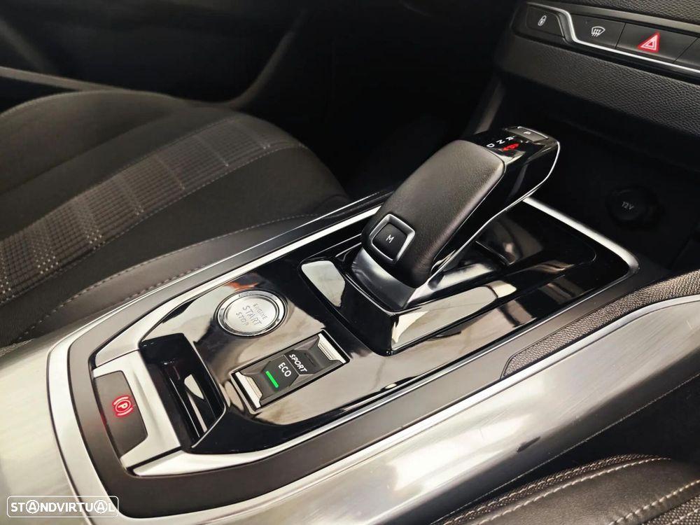 Peugeot 308 PureTech 130 EAT8 Allure Pack - 43