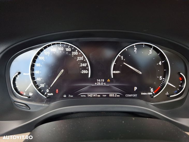 BMW X3 xDrive20d AT Luxury Line - 12
