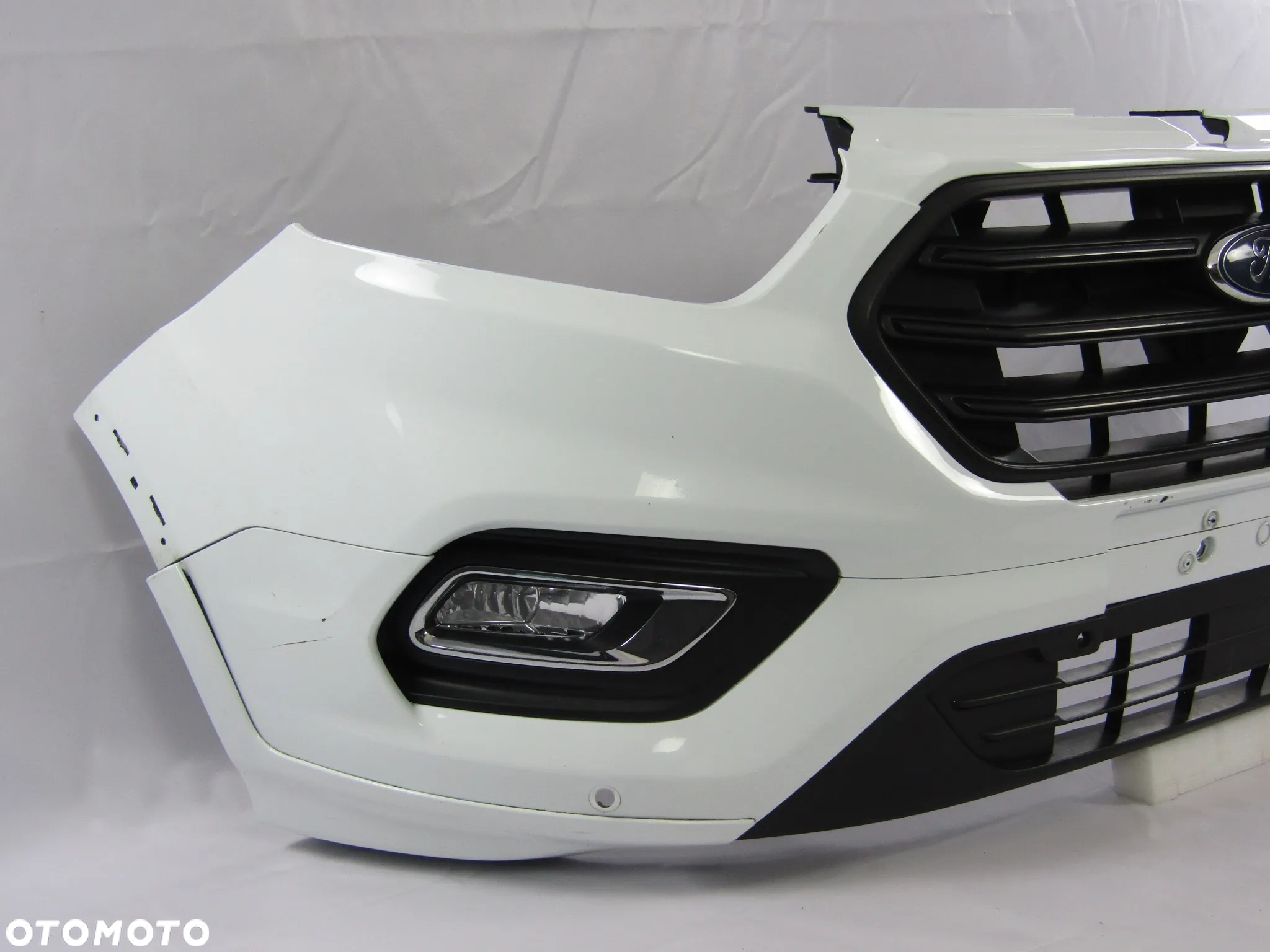 Zderzak przedni Ford Transit Tourneo Custom 18-22 Frozen White - 14