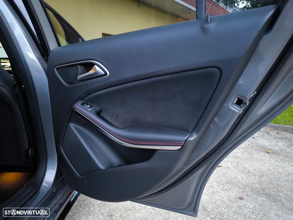 Mercedes-Benz A 200 CDI 7G-DCT AMG Line - 40