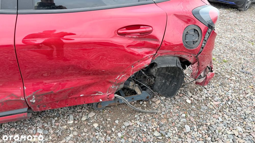 Ford Puma 1.0 EcoBoost Hybrid ST-LINE DESIGN - 9