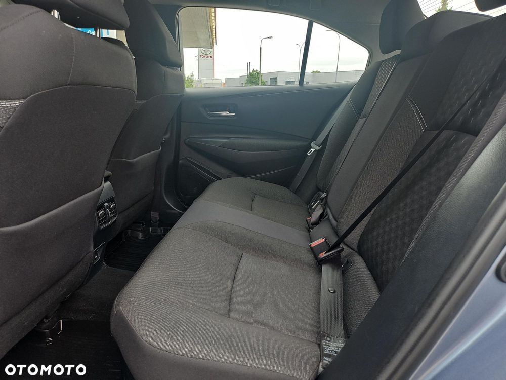 Toyota Corolla 1.8 Hybrid Comfort - 12
