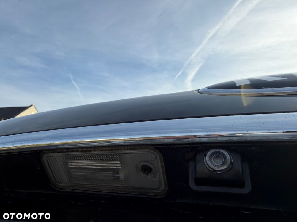 Kia Carens 1.7 CRDi L - 19