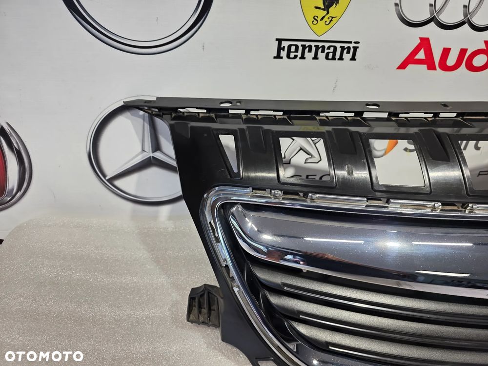 OPEL INSIGNIA A LIFT 13-17 ŁADNA ATRAPA / GRILL PRZEDNI PRZÓD NR 13475242 NR AUKCJI GL873 - 6