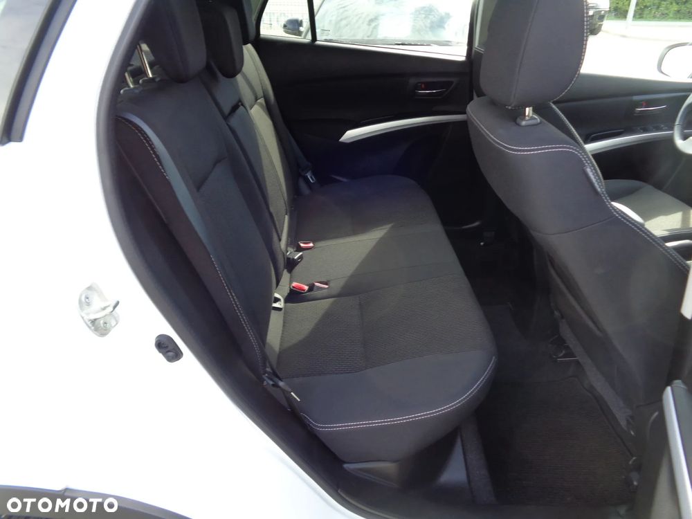 Suzuki S-Cross 1.4 BoosterJet Hybrid Comfort - 18