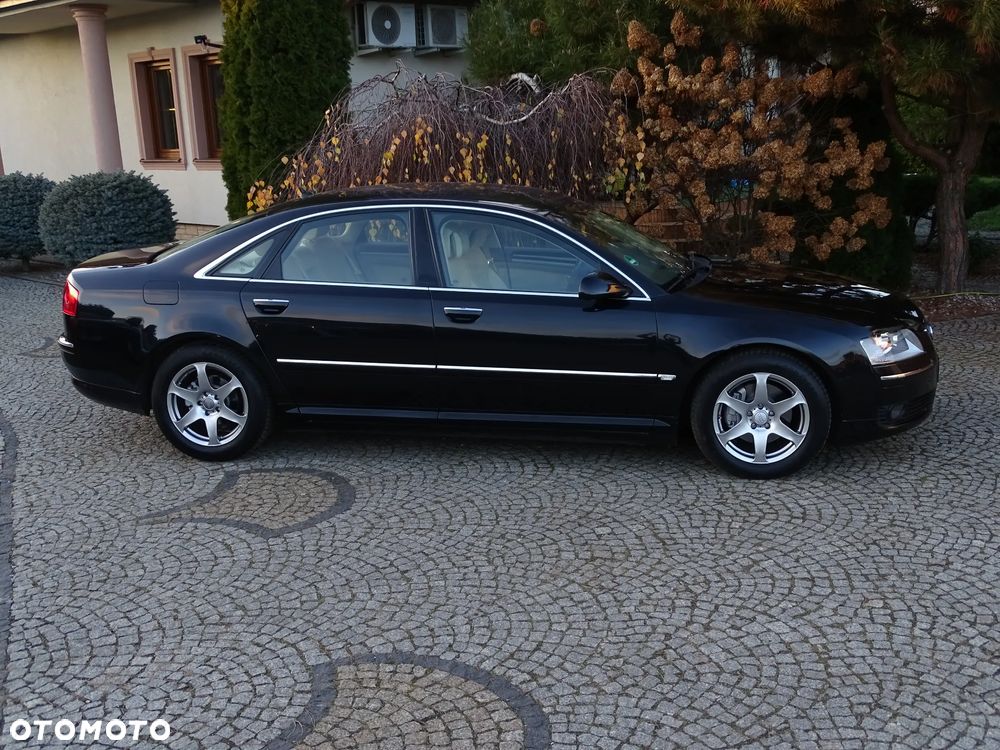 Audi A8 3.0 TDI DPF quattro - 24