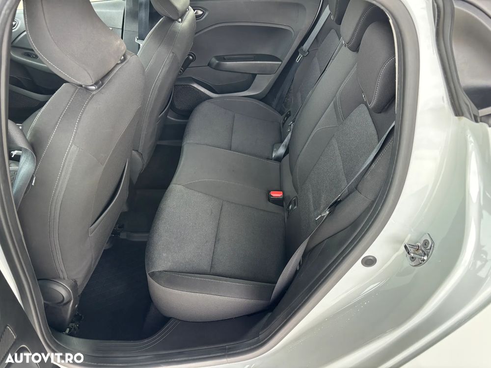 Renault Clio V full hybrid 145 Equilibre - 37