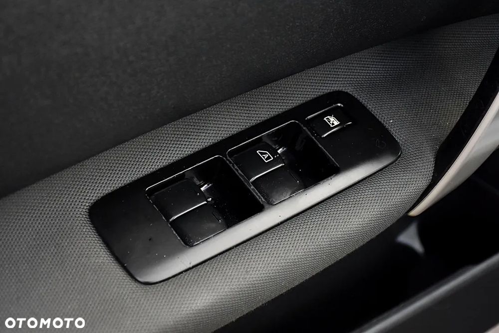 Nissan Qashqai 1.6 I-Way - 26