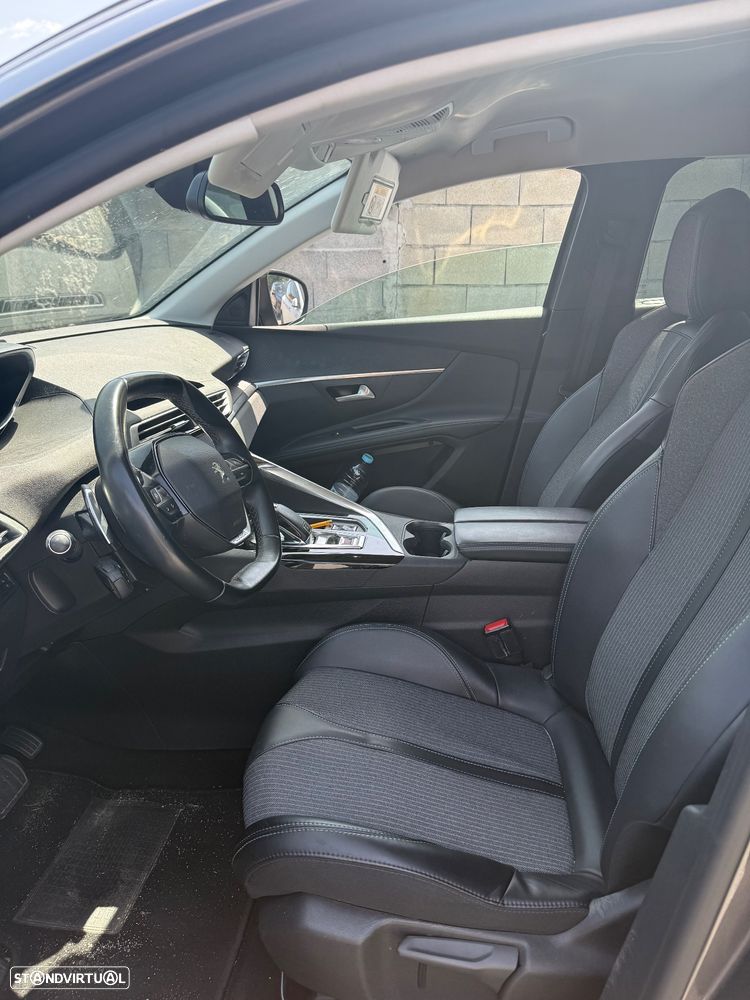 Peugeot 5008 BlueHDI 130 EAT8 Allure Pack - 6