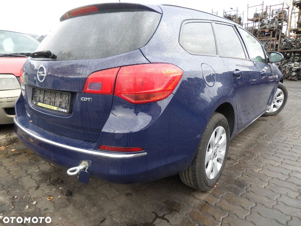Opel Astra / 1.7 / 2014r. na części - 3