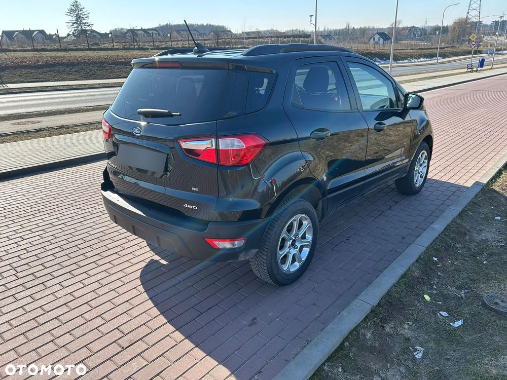 Ford EcoSport - 4