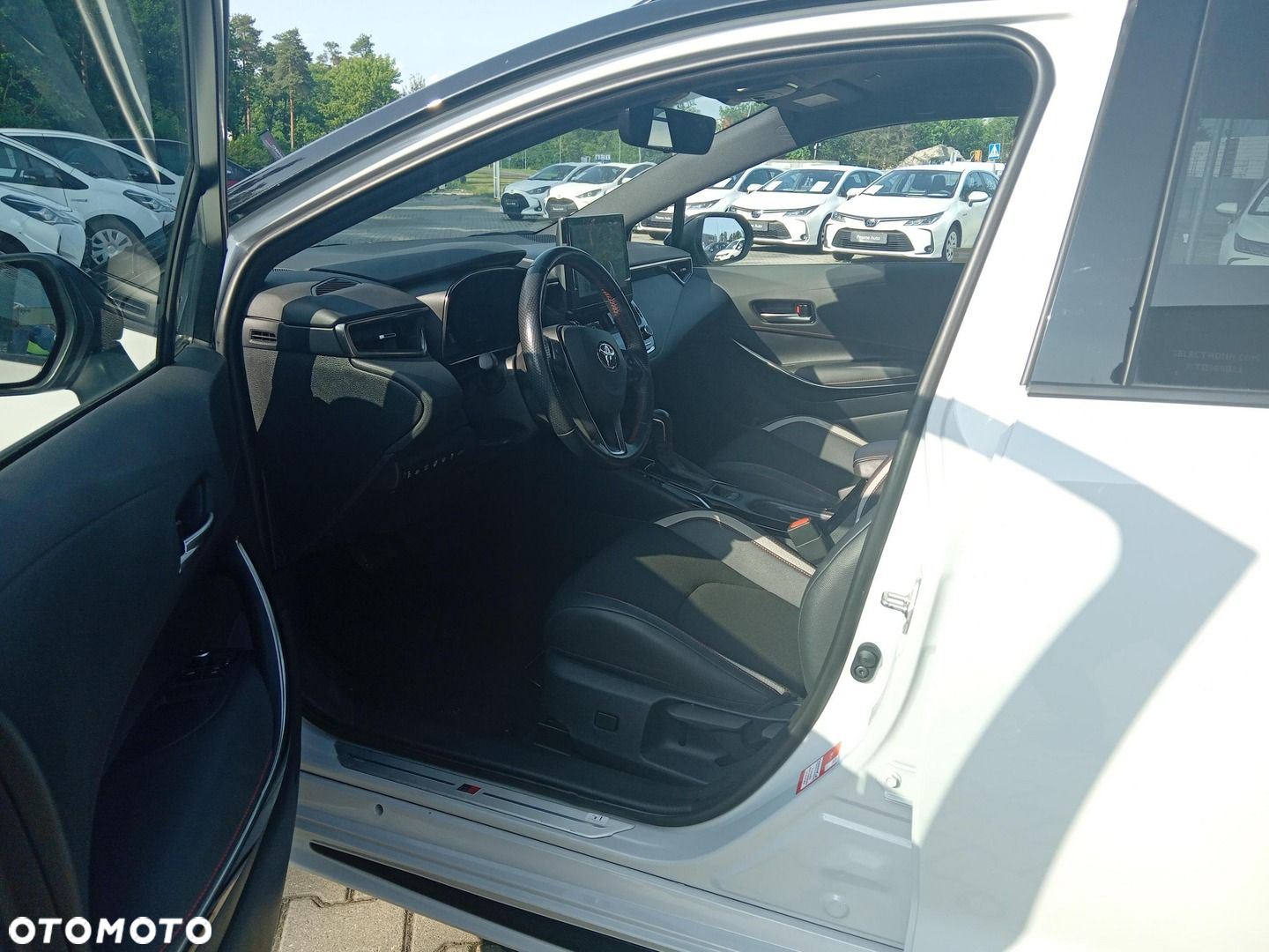 Toyota Corolla - 17