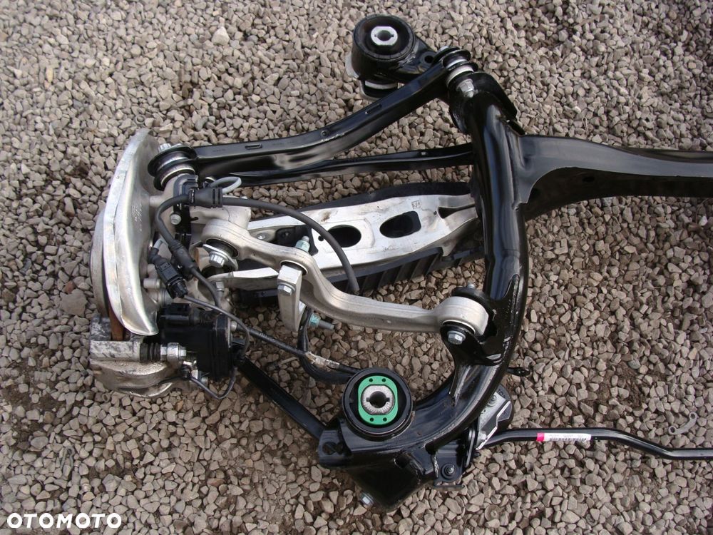 zawieszenie tylne kompletne audi a4 b9 2wd - 2
