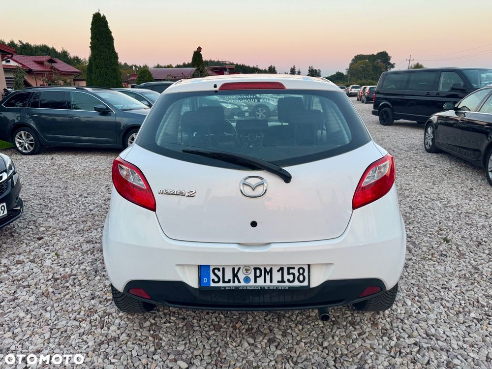 Mazda 2 - 11
