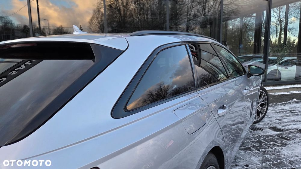 Audi A6 Avant - 33