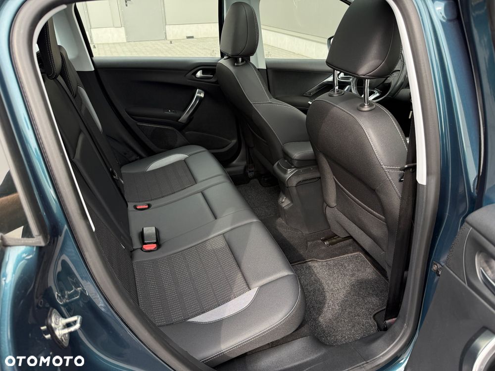 Peugeot 2008 PureTech 110 Stop&Start Allure - 34
