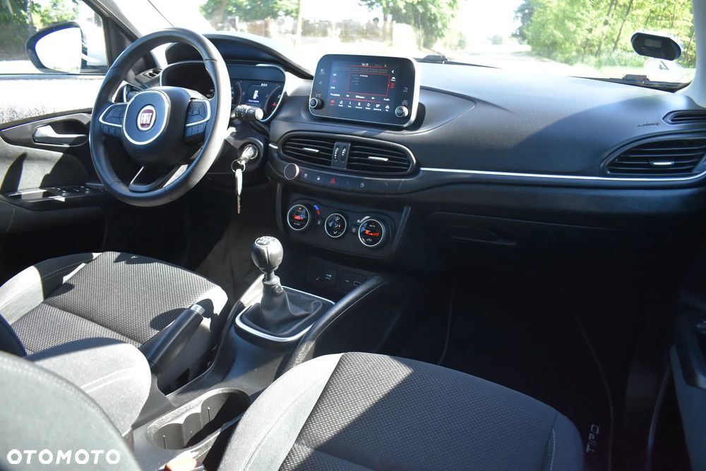 Fiat Tipo 1.4 T-Jet Lounge - 30