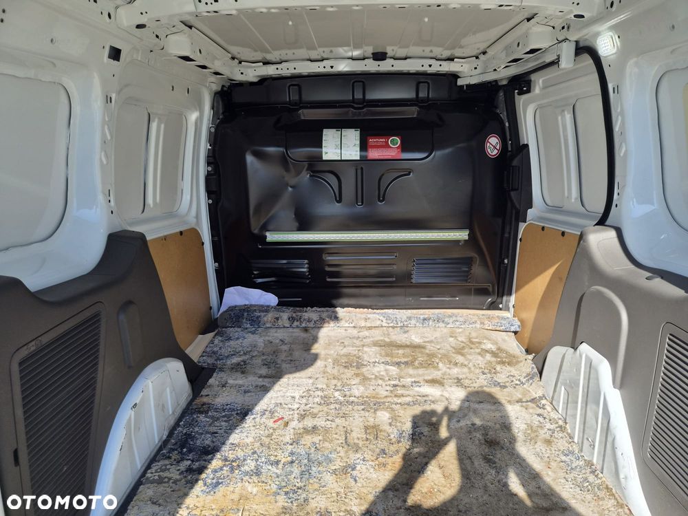 Ford TRANSIT CONNECT - 10