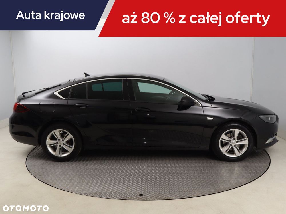 Opel Insignia - 8