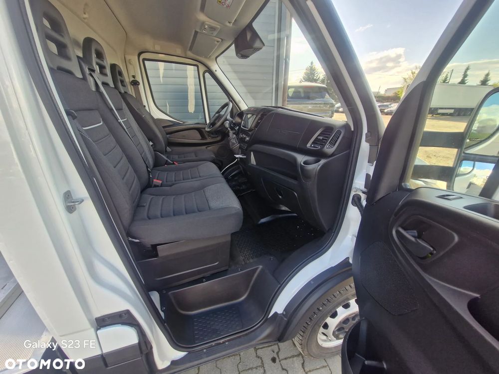 Iveco 35s16 - 30