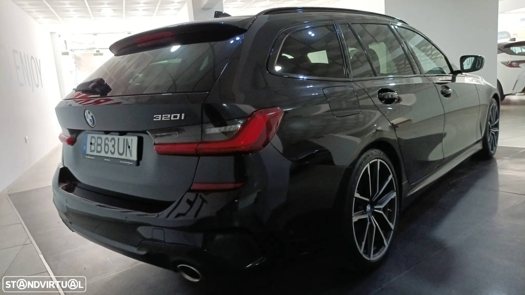 BMW 320 i Touring Pack Desportivo M - 5