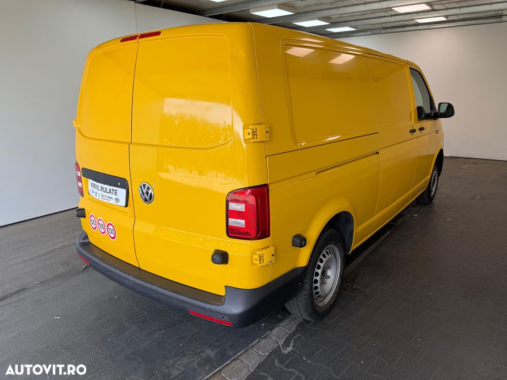 Volkswagen Transporter - 9
