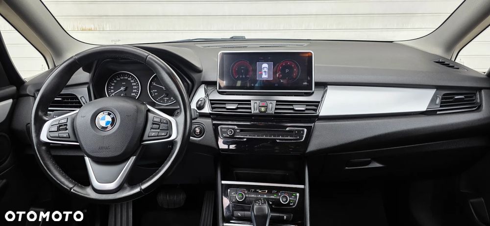 BMW Seria 2 218d Luxury Line - 11